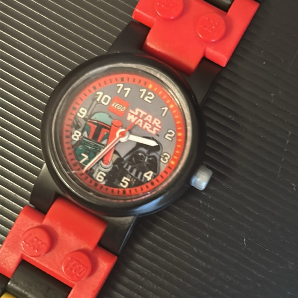 STAR WARS BOYS LEGO WATCH works keeps time 7”long - Picture 5 of 6